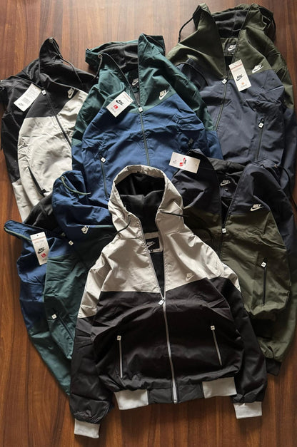 Nike Windshitter 2025